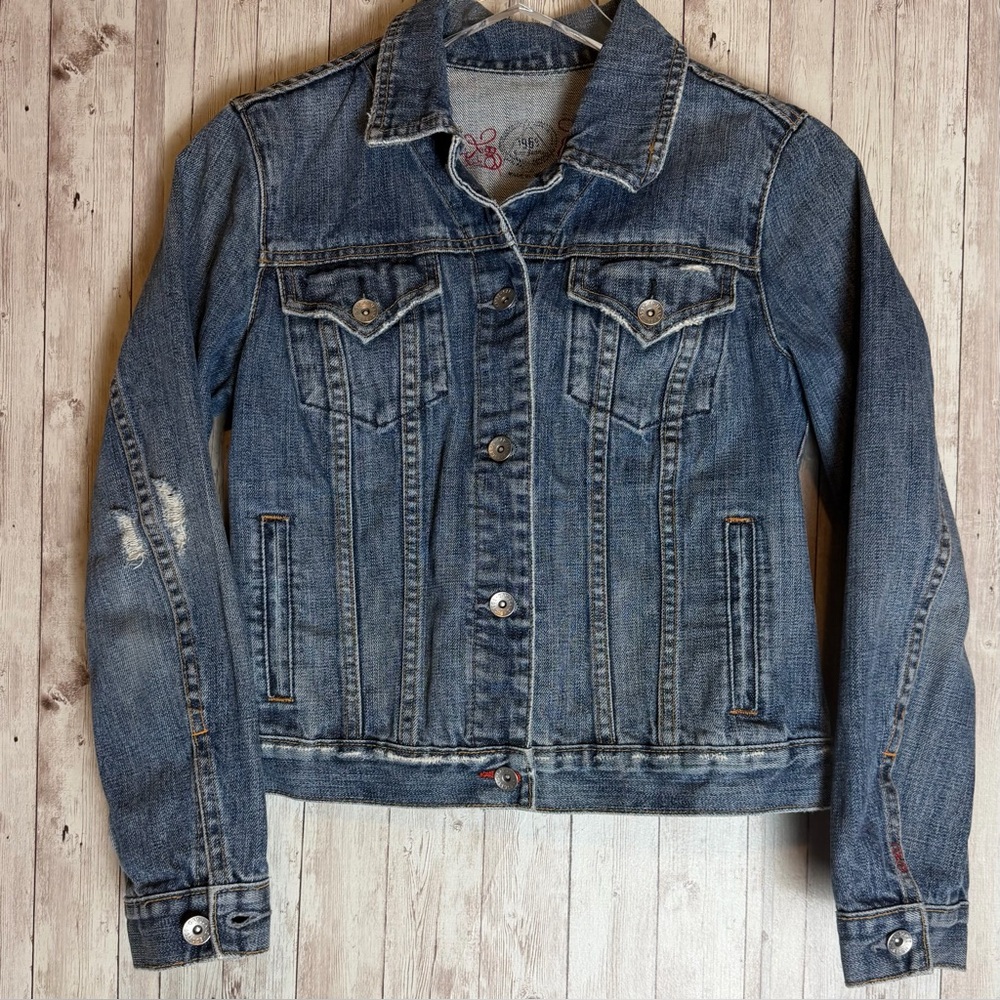 Gap 1969 Medium Wash Distressed Denim Trucker Jacket 2006